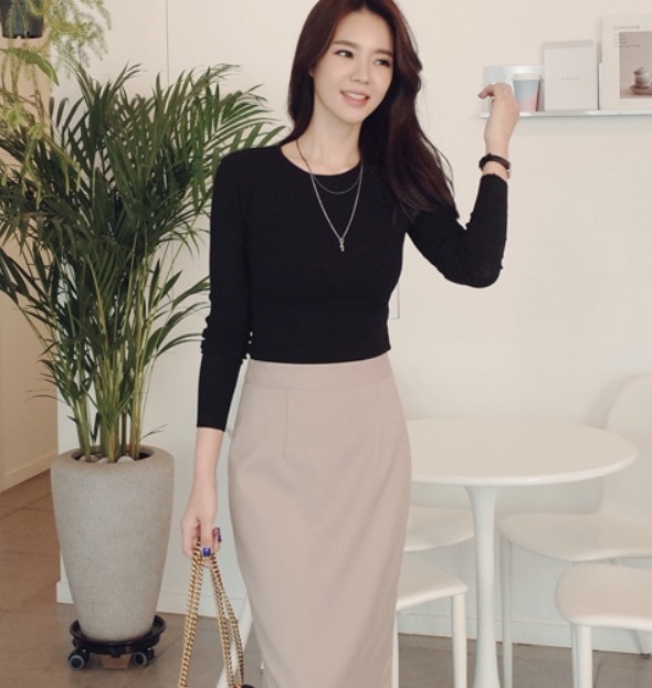 スカート デート モテアイテム ペンシルスカート スリム タイト バックスリット 可愛い きれいめ 上品 おしゃれ かっこいい 可愛い ラブリー キュート ガーリー クール モード系 セクシー