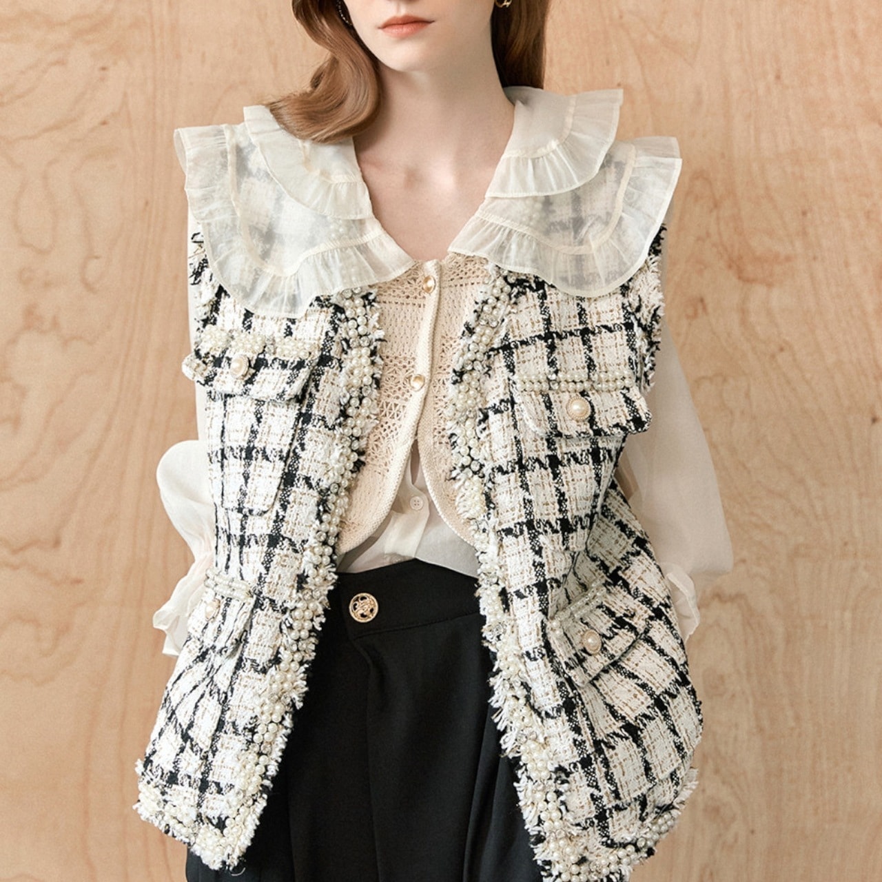 チェック柄 パールボタン ゴールドメタル ベスト かわいい 大人可愛い きれいめ シンプル 大人 上品 おしゃれ お洒落 かっこいい 大人女子 こなれ感 ラブリー キュート ガーリー 個性的