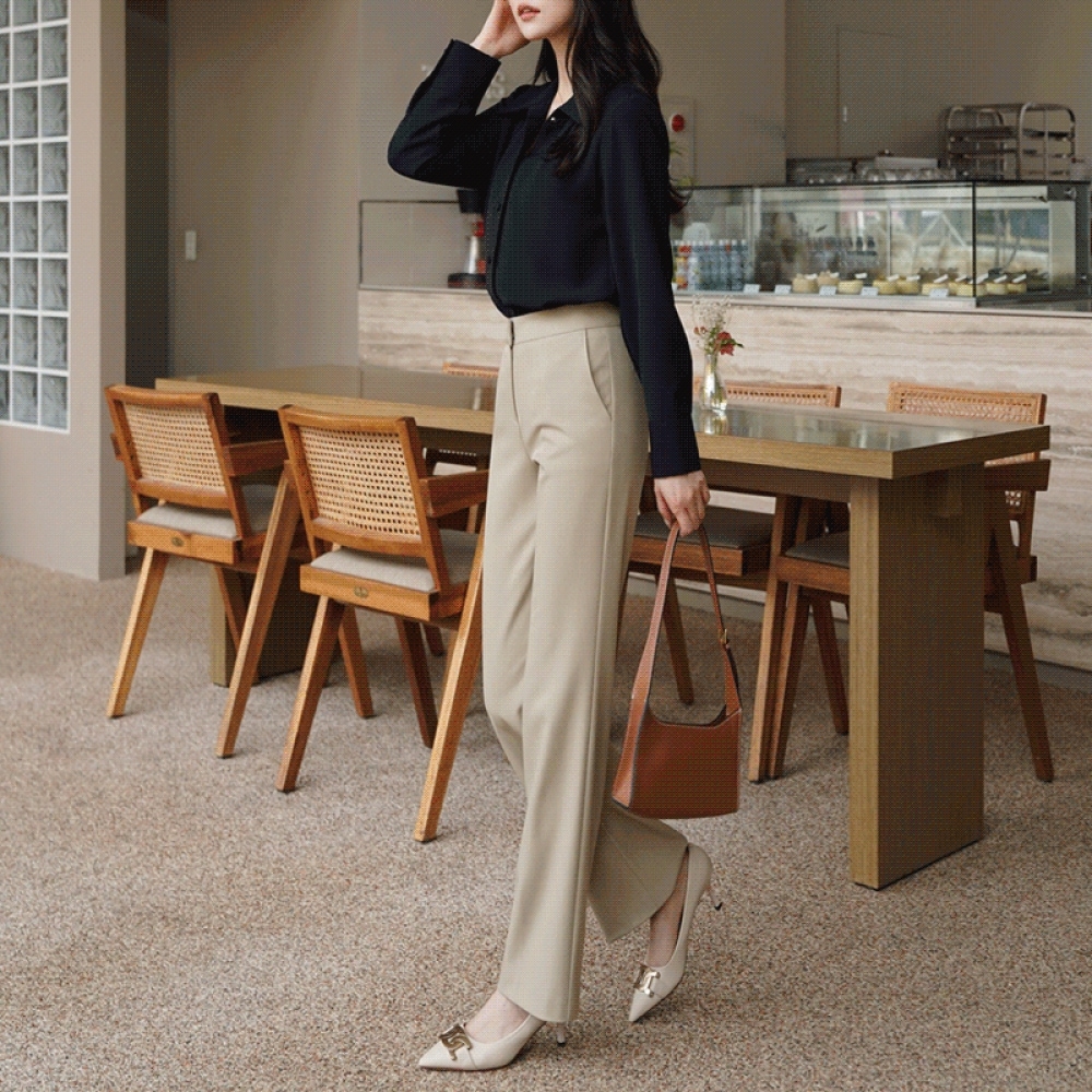 クリック＆ファニーに誰もが期待するブーツカットスラックス【SMLサイズ】