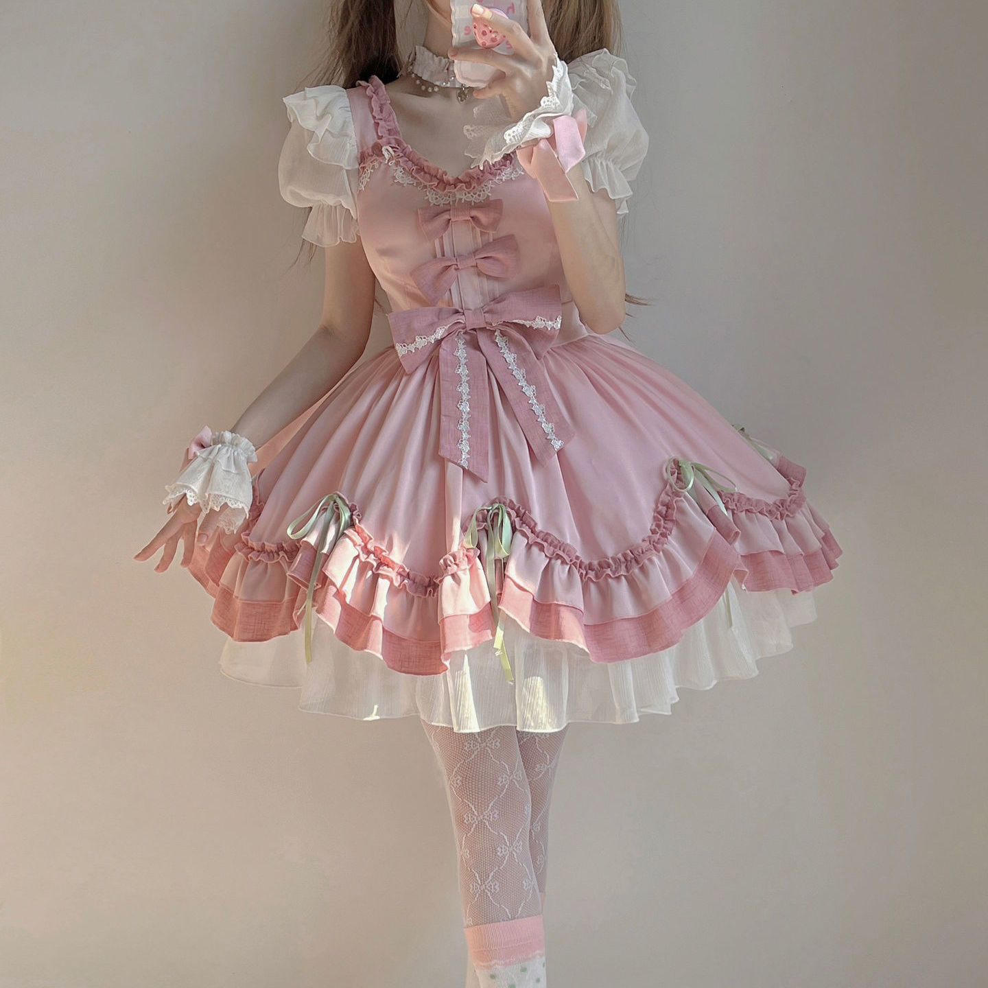 ロリータドレスピンクの少女可愛いロリータワンピースcosplay