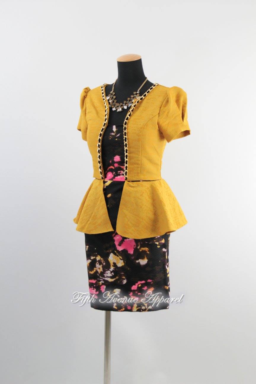 Luxury 9049 Mサイズ 5,278円