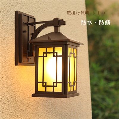 ブラケットライト 壁掛け照明 壁掛けランプ ウォールライト アンティーク おしゃれ 北欧 四角柱 防雨 防水型 屋外 外壁 外灯 壁面照明器具 ポーチライト 門灯 門柱灯 室内 廊下 玄関灯 ガーデ