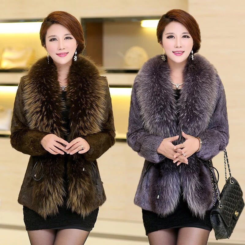 2024冬新作ショートウサギファージャケットラクーンファー襟大きいサイズウエストママ服オフシーズン