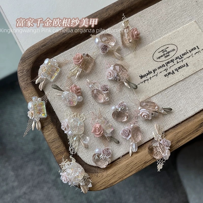 【1点ご購入 で10点プレゼントいたします】ネイルツバキ透粉盛りドリル2025超閃繁花透氷花楕円肥方ネイルアクセサリー