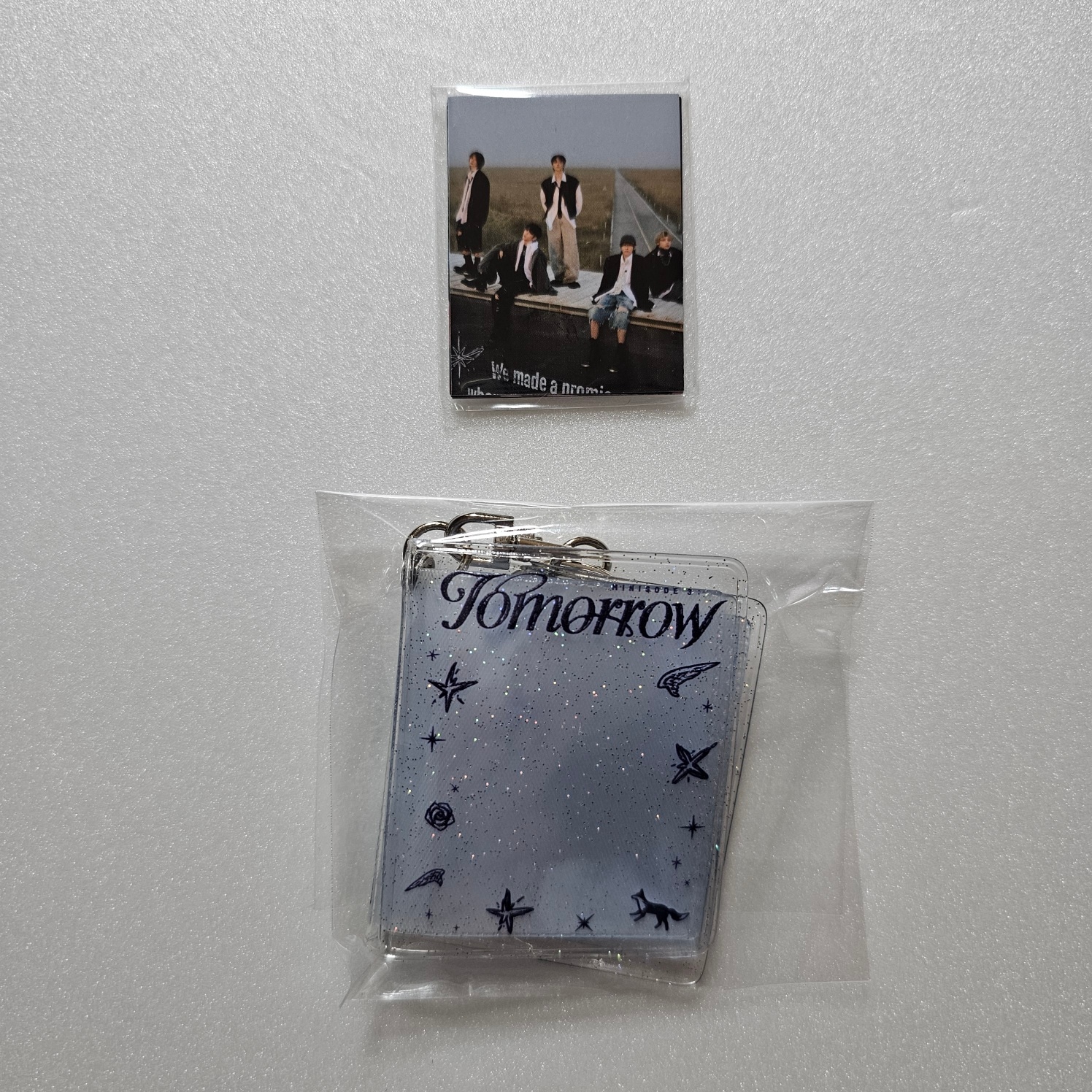 [ 公式 ] TOMORROW X TOGETHER minisode 3: TOMORROW POP-UP Promotional MINI PHOTOBOOK KEYRING SET