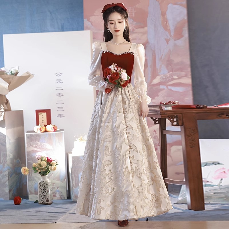 スーツ花嫁2025女性のドア服の冬のハイエンドの長袖のウェディングエンゲージメントドレス