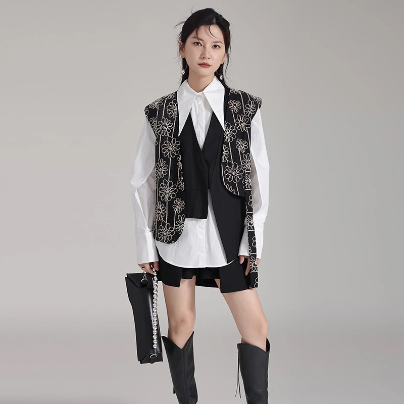 お洒落欧米クロス ブラックＯＬ通勤レディース心ペンダント装飾ブラックトップス中丈スーツベストムートンファッション30%制限 5,036円