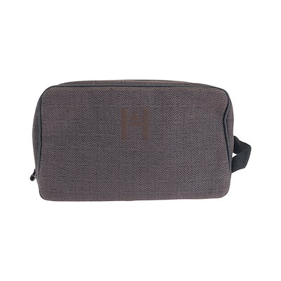 カナダビンテージ 精巧さと芸術性を兼ね備えるシロクマの天然石一刀彫