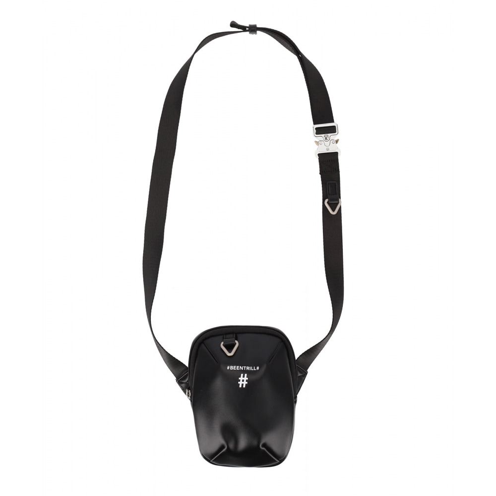 BEENTRILLミニクロススリングバック（ブラック）
