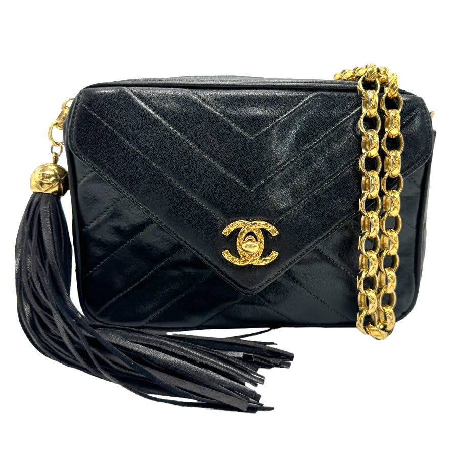 シャネル CHANEL 斜め掛けショルダーバッグ Vステッチ レザー/メタル ブラック/ゴールド レディース z1238 209,000円