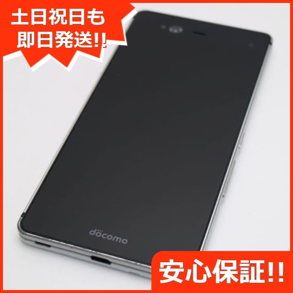 美品 F-01J arrows NX ホワイト スマホ DoCoMo 富士通 48