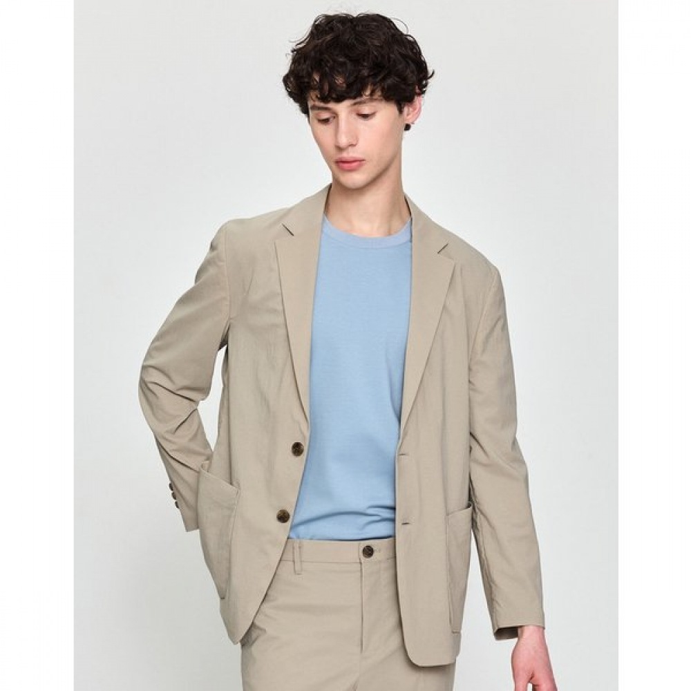 [25SS] [トラベラー] ベージュポリナイロンセットアップジャケット HZJA5B401I2