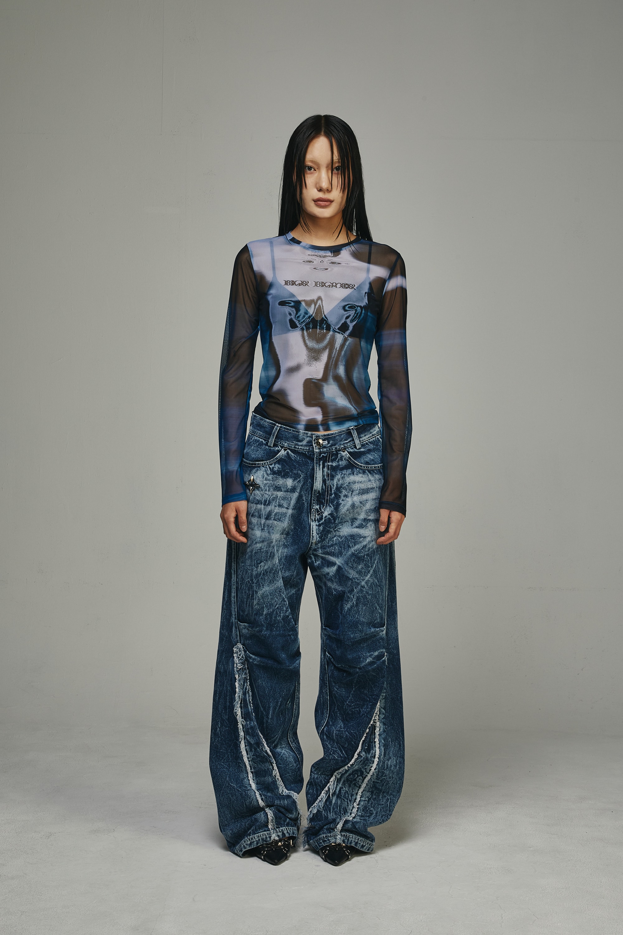 【BLR】 CURVED NAVY DENIM PANTS