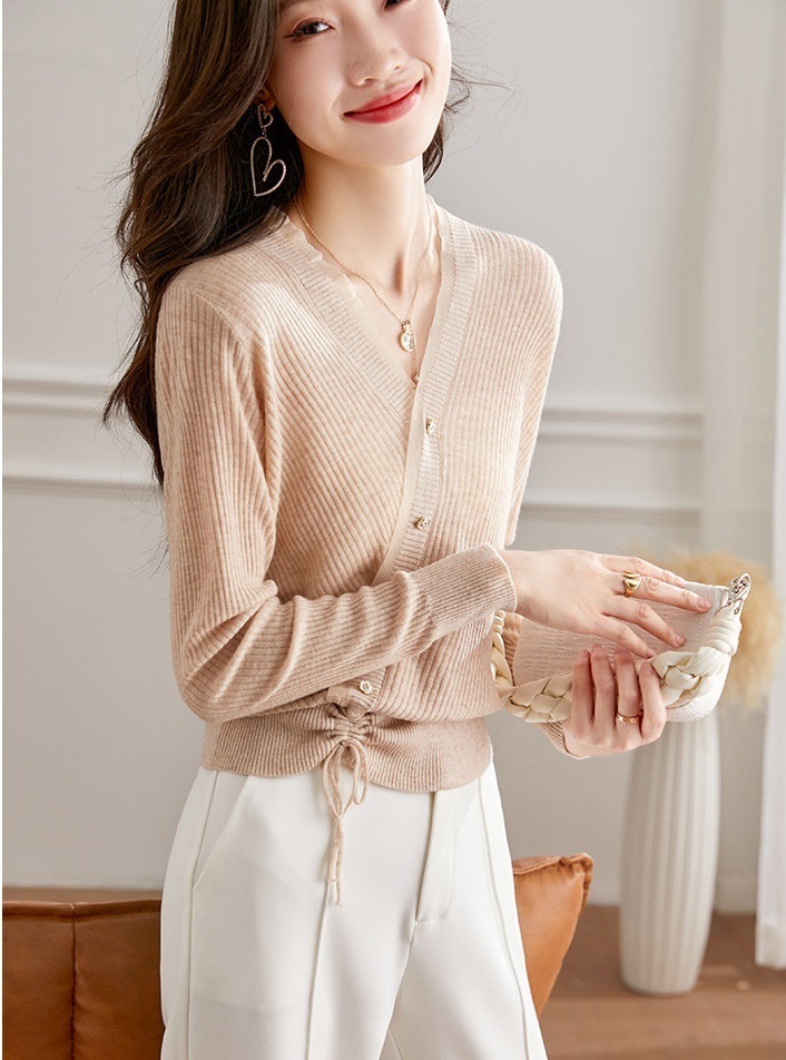 秋 デザインセンス ニット セーター 女性 春 秋 v ネック 薄手 セーター ショート ウール トップ ベージュ ピンク ブラック M L トップス 袖あり かわいい 大人可愛い きれいめ