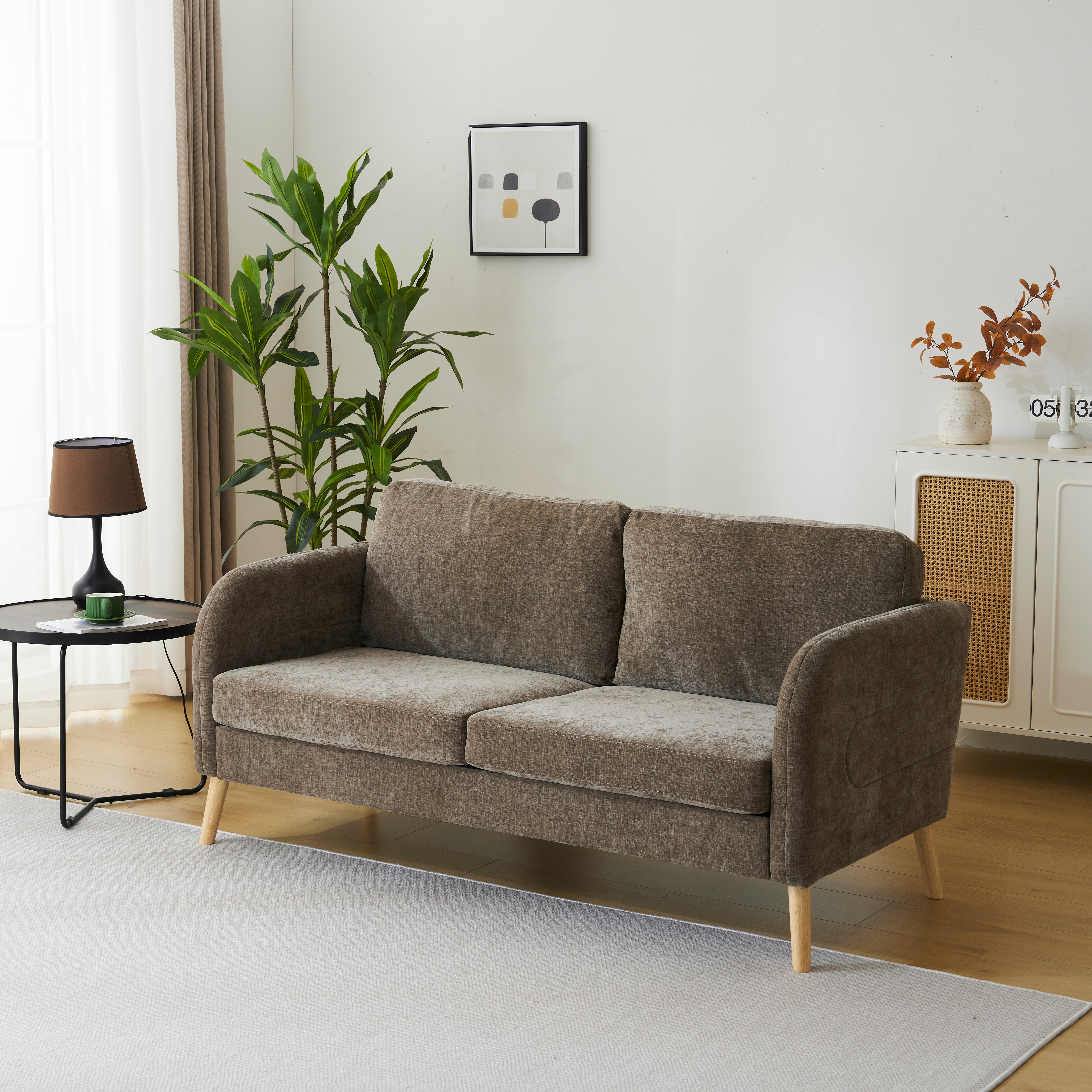 【大好評！最安値挑戦!】ソファー 2人掛け 脚付き 肘付き 1人用にも おしゃれ かわいいGG5683 Brown Solid WoodG40ソファ