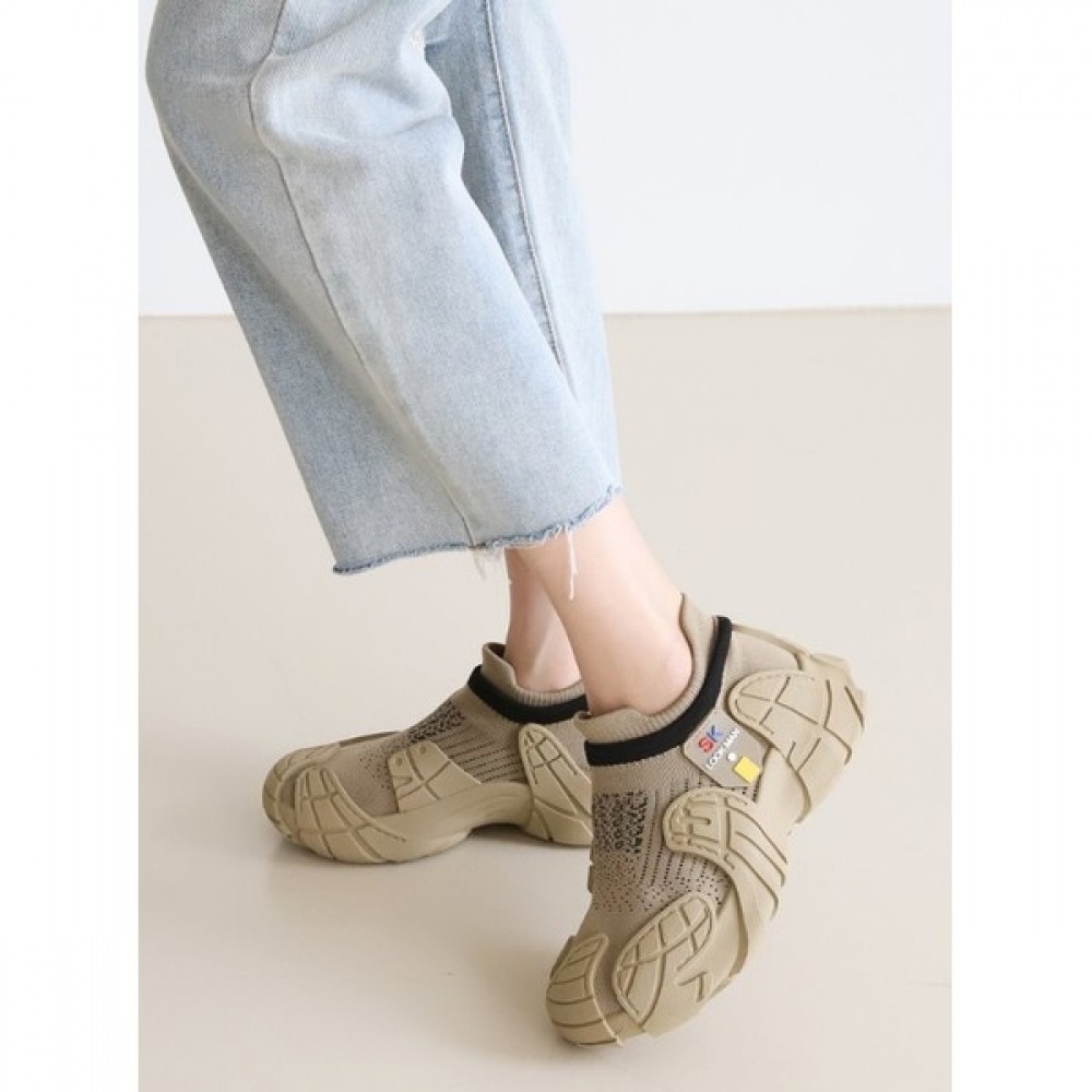 (Ninaspari) ニットシボリファブリックファッションスニーカー 5,025円