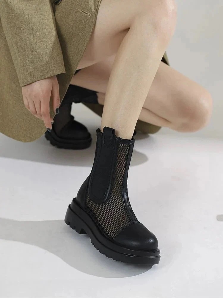 【3日以内出荷】厚底シューズ ヒールパンプススニーカーシューズブーツ厚底マーティンブーツ夏の薄手の女性通気性メッシュブーツ2023年新型ネットレッド透かし彫りショートブーツ煙突ブーツ レディース 韓国