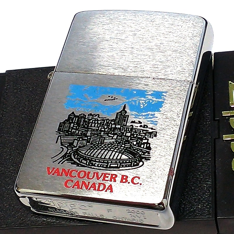 ZIPPO カナダ製 2000年製 オンタリオ製 廃盤 バンクーバー レア ジッポ ライター ヴィンテージ 珍しい 未使用品 ビンテージ 絶版 シルバー かっこいい メンズ おしゃれ プレゼント