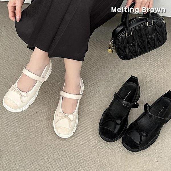 女性メリージェーンシューズ 夏スニーカー RM95