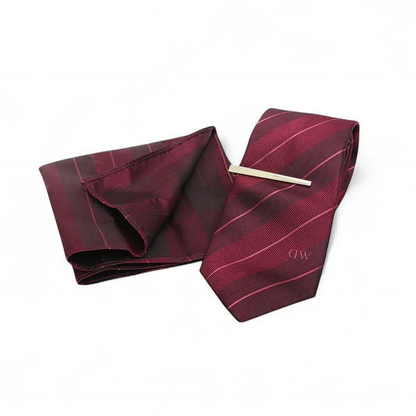 DW02800006 ネクタイ＆チーフ＆タイバー 3点セット メンズ WINE