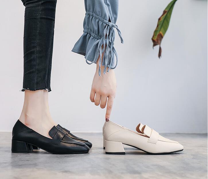 ローファー パンプス 2way　レディース靴 シューズ ローファーパンプス 防水 スクエアトゥ ヒール ラク 静か やわらかい 立ち仕事 仕事 通勤 オフィス 大きいサイズ 黒 ベージュ 4,890円