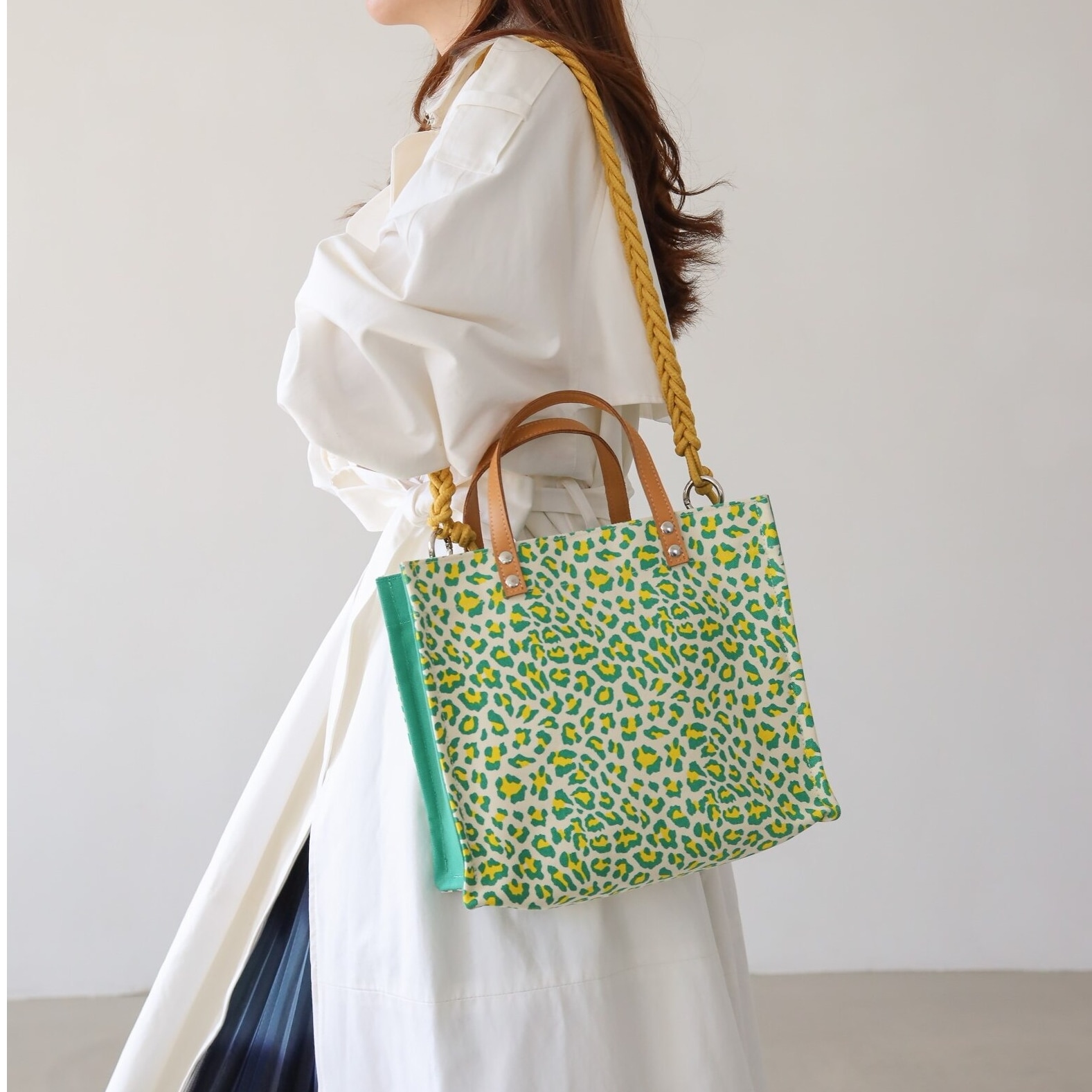 ヒョウヒョウショルダーバッグエコバッグキャンバスバッグ