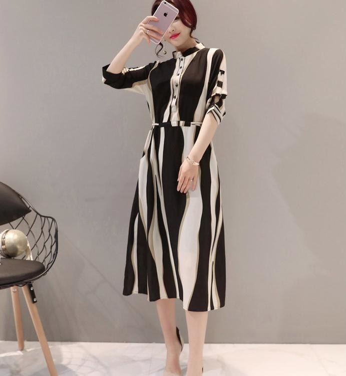 1501.ストライプシフォンワンピース（ミルキーホワイト）2019 春夏 sale レストラン 女子会 フォーマル パーティー お呼ばれ