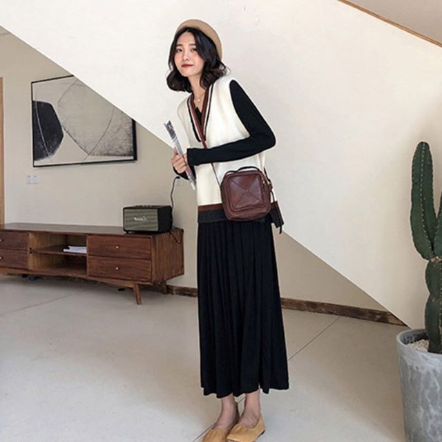 ベスト ワンピース 大きいサイズ レディース ロングワンピース レイヤード ニットベスト フレアワンピ ライン Vネック 長袖 春 秋 冬 黒