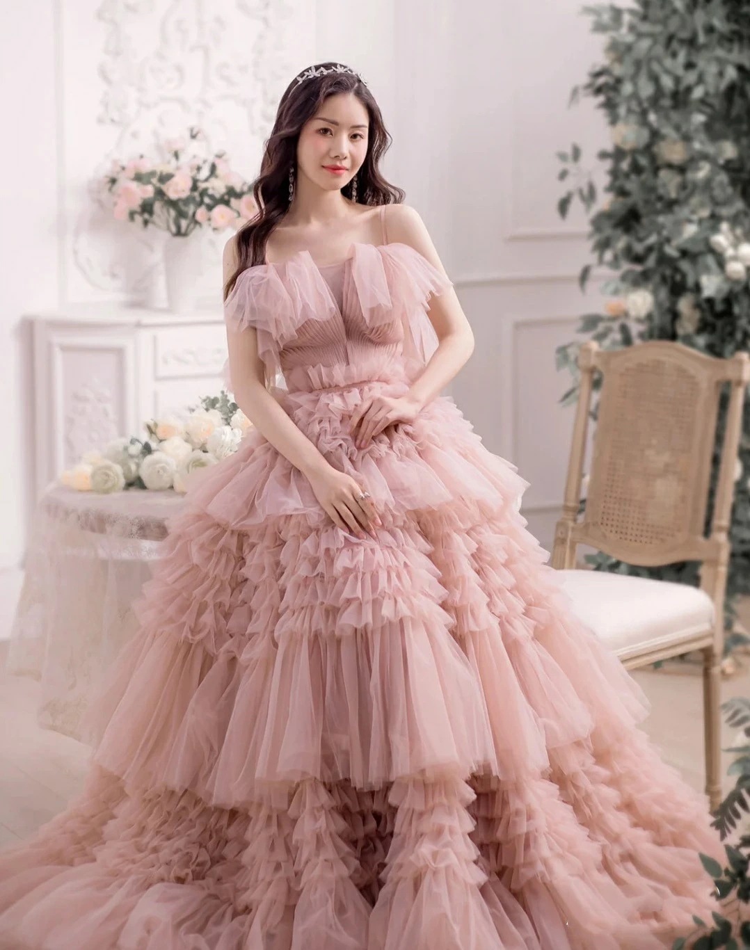 フォトウェディング撮影 花嫁ドレス ウェディングドレス プリンセスライン ピンク お姫様ドレス 結婚式 パーティードレス 上品 カラードレス 成人式 ロングドレス 発表会 ピアノ演奏会ドレス 二次会