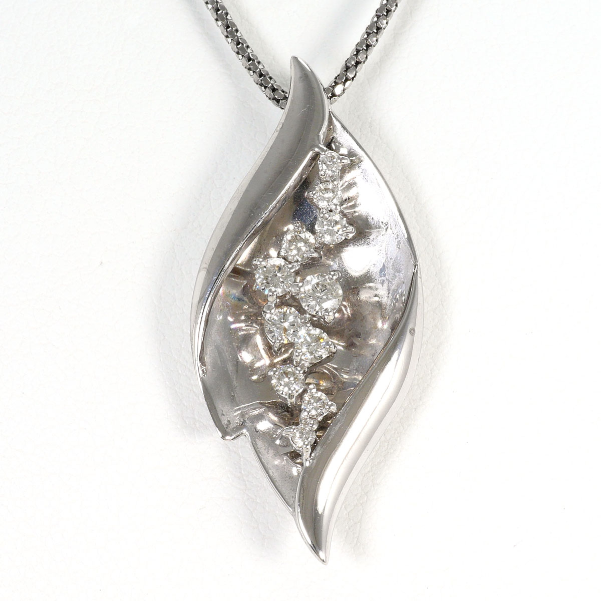 K18 18金 WG ホワイトゴールド ネックレス ダイヤモンド 0.50ct カード鑑別書 総重量約9.9g 約45cm ジュエリー 中古