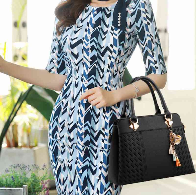 ハンドバッグ レディース 秋 布 ミニショルダーバッグ 夏 トート 斜めがけ ショルダーバッグ 革 カジュアル ミニトートバッグ 春 黒 冬 ワンマイルバッグ 財布 ブランド トートバッグ ミニバッグ