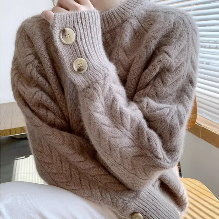 ニット ルーズ ケーブル セーター オーバーサイズ 長袖 かわいい 大人可愛い きれいめ シンプル カジュアル 大人 上品 おしゃれ お洒落 かっこいい レトロ 大人女子 こなれ感 ラフ ラブリー