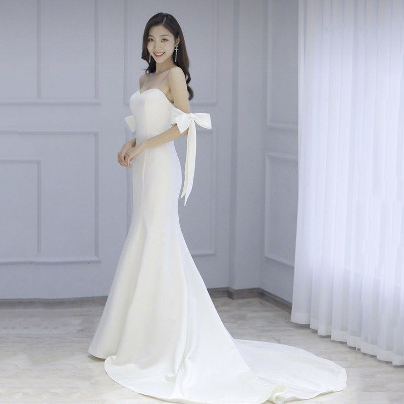 ライトウェディングドレス2024夏花嫁結婚証明書旅行写真イブニングドレスフェミニンブスモールテールウェディングドレス