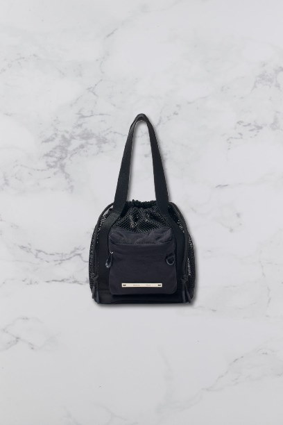 Qoo10 Matin Kim ONE POCKET MESH バッグ