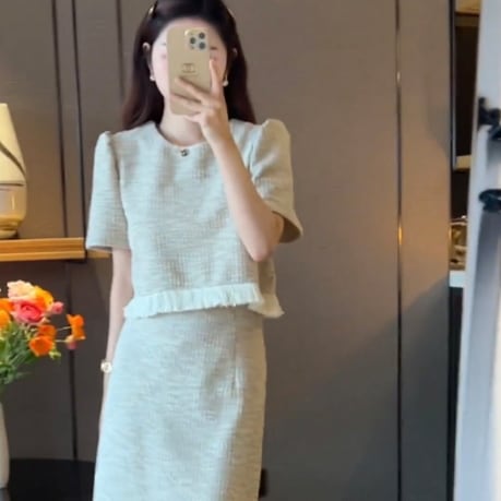 トップス スカート セットアップ カットソー ペンシルスカート ミモレ ミモレ丈 ミディアム丈 袖あり 半袖 パフスリーブ ラウンドネック 襟なし ストレート Iライン 薄手 上下セット 2点セット