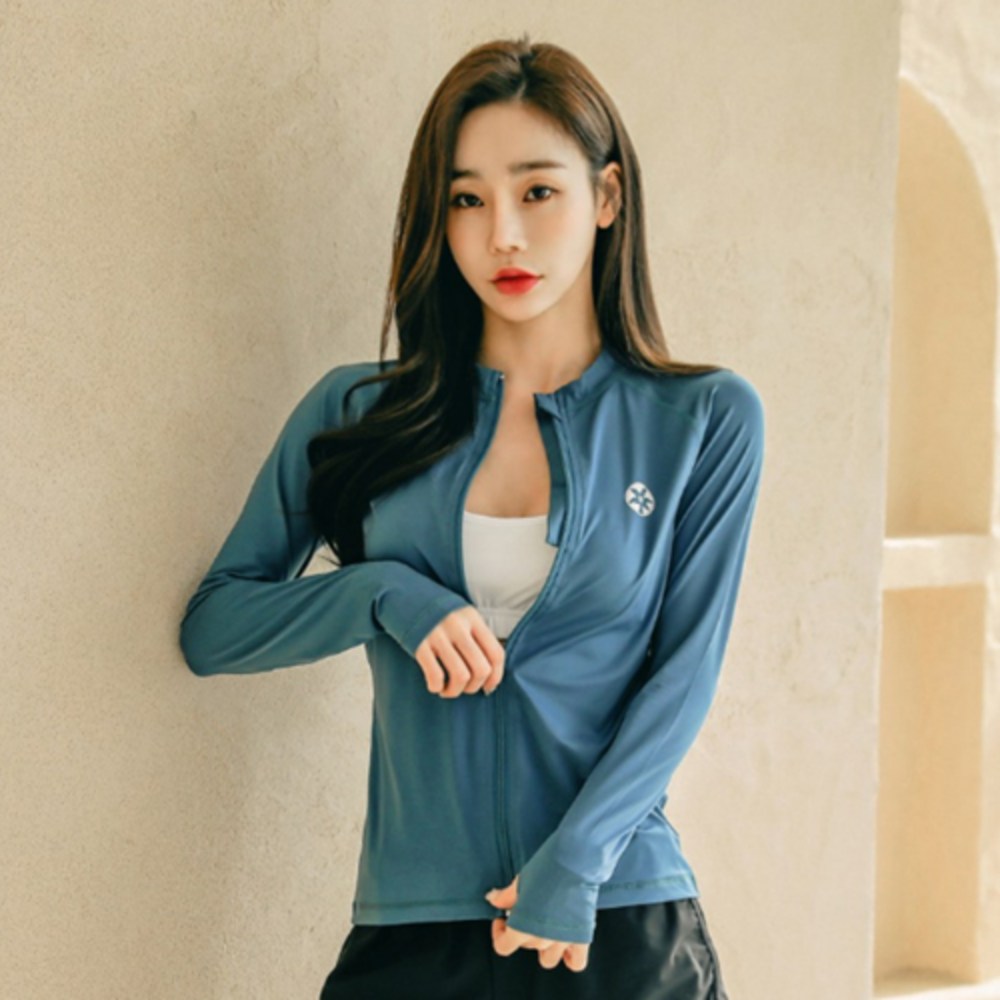 女性用 リラックスピット フィンガーホール ラッシュガード 上衣 4,304円