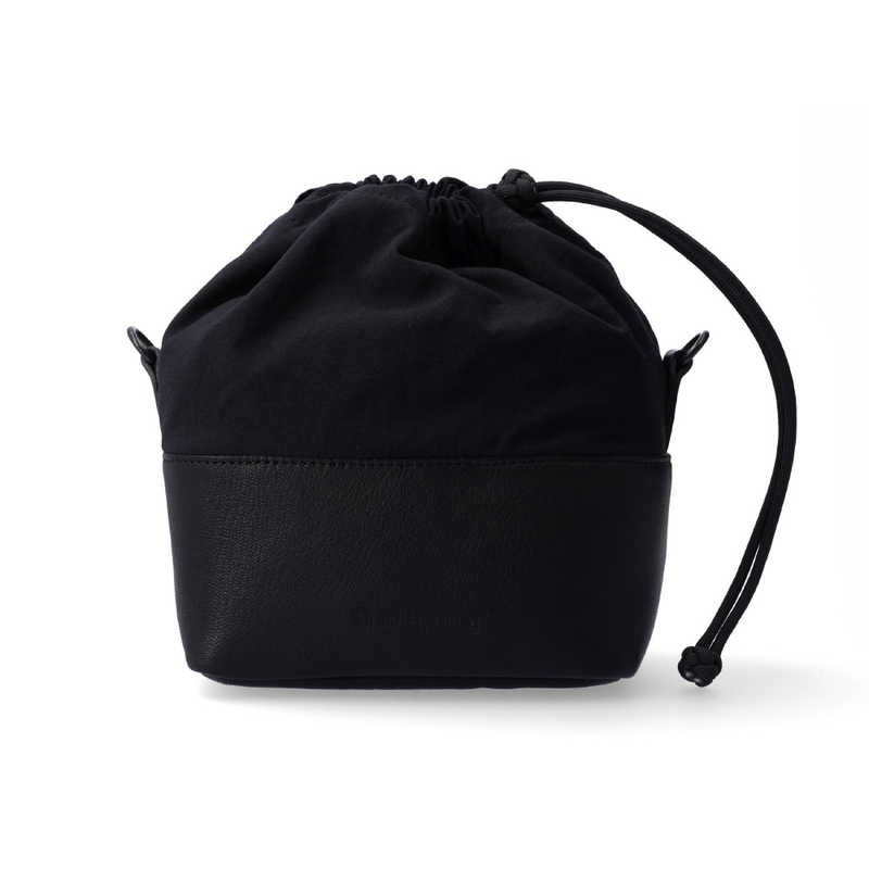 アルティザン＆アーティスト　クロスボディーカメラポーチ レザーファブリック ARTISAN＆ARTIST＊ ブラック　ACAM-CP210 BLK