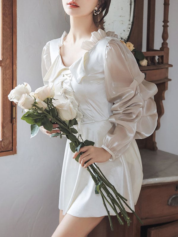 【新品開催 】甘いロリータ水着白いレースアップフリル長袖ジャンプ衣装