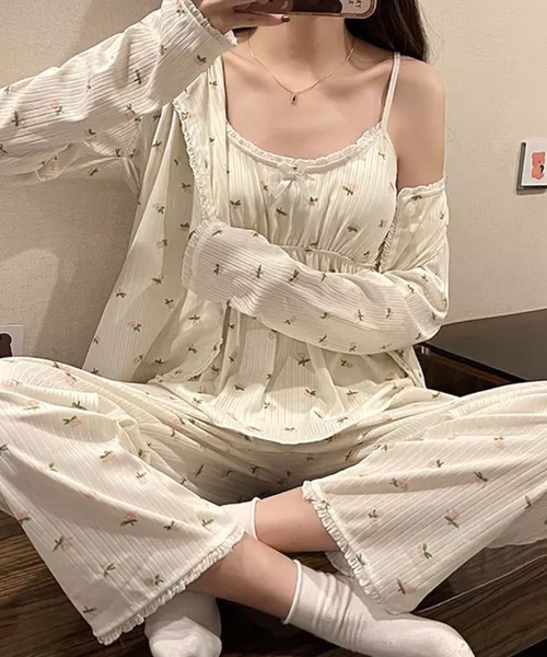 ルームウェア パジャマ 「 ammy. / エイミードット 」 小花柄 ３点セット ルームウェア / キャミソール トップス パンツ レディース