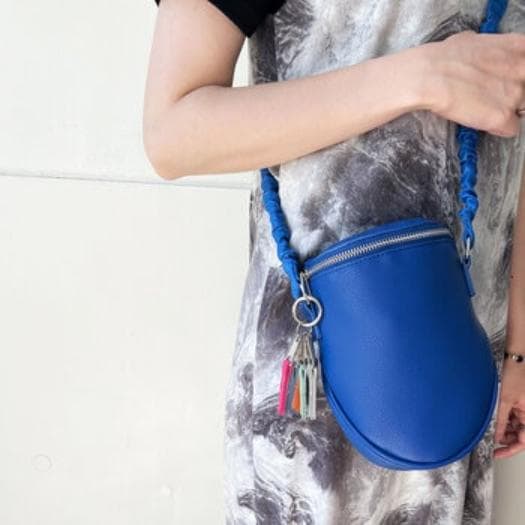 【倉庫直送】チーク エッグ ポーチ ショルダーバッグ