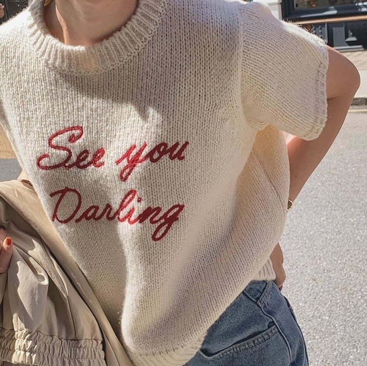 半袖サマーニット 前面プリント ラウンドネック 白 ホワイト 黄色 イエロー 青 水色 ブルー韓国 レディース オルチャン トップス カットソー ニットソー ワンピドレス プルオーバー