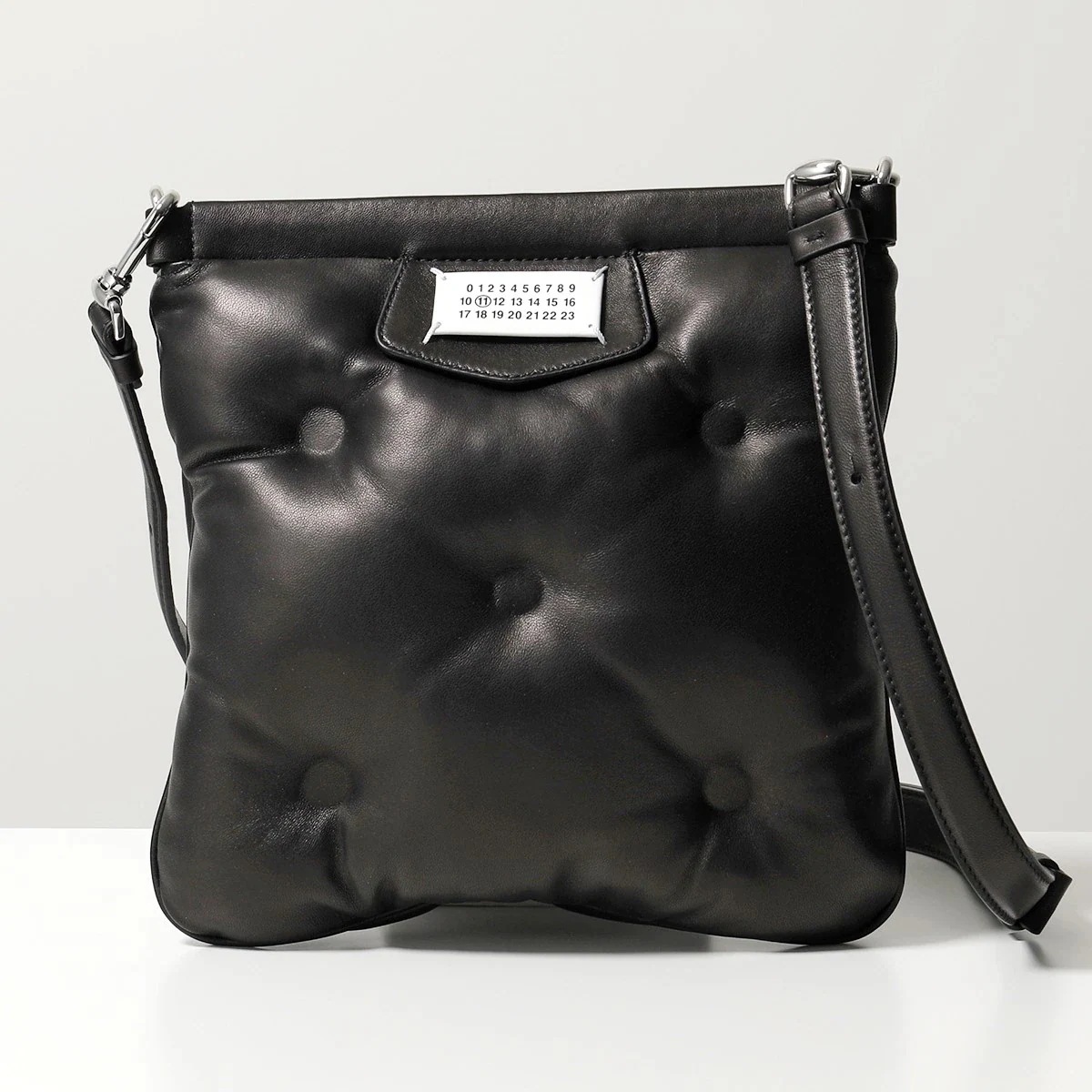 MAISON MARGIELA メゾンマルジェラ 11 ショルダーバッグ Glam Slam グラムスラム SB1WG0005 P4300 メンズ フラットバッ