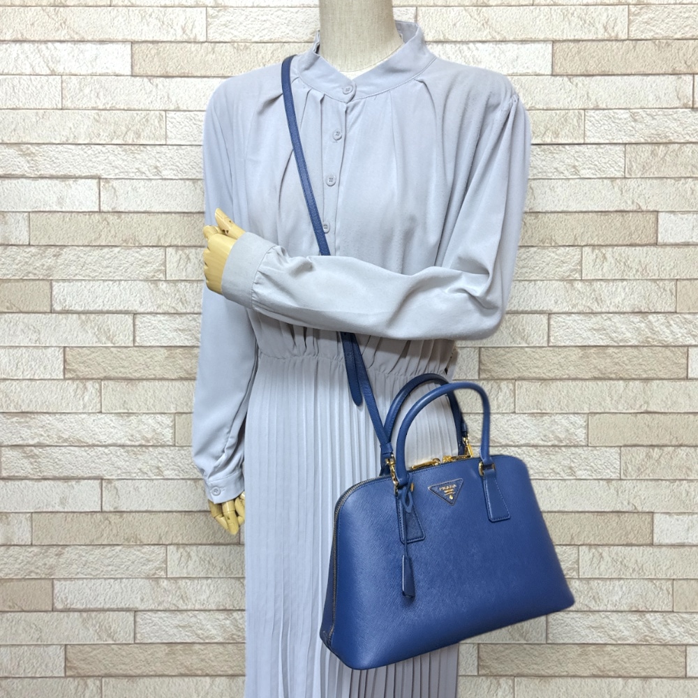 プラダ プロムナード サフィアーノ ショルダーバッグ レザー BL0837 ブルー PRADA 中古 美品 59,400円