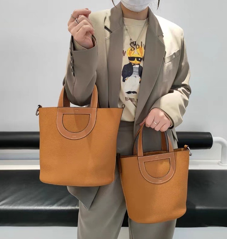 レディースバッグトートバッグバケットバッグ2024春NEW可愛いレザー本革通勤5色TWOSIZE