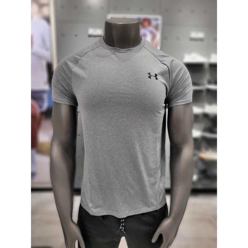 (1326413) 男性 UA Tech 2.0 テック半袖Tシャツ