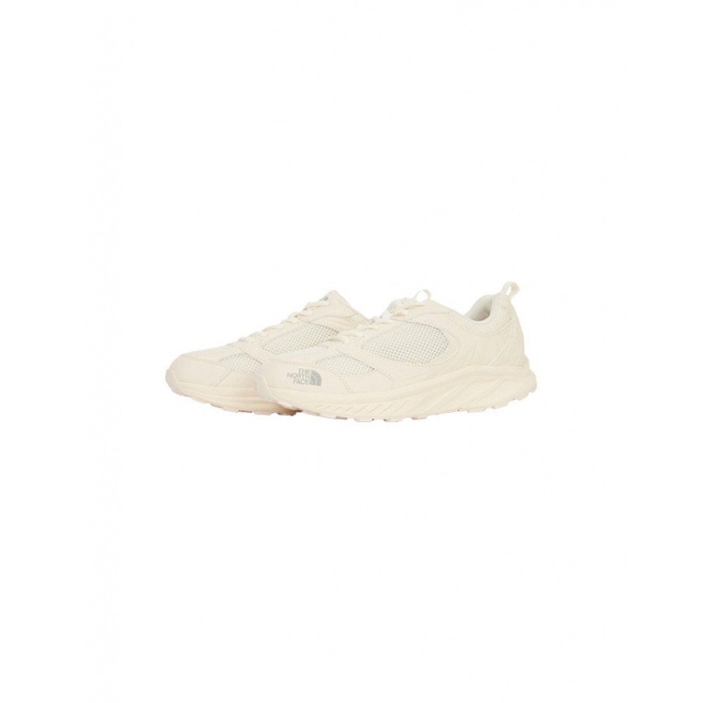 ノースフェイスコモンソリッドランナースニーカー MNS93R01B-CRE