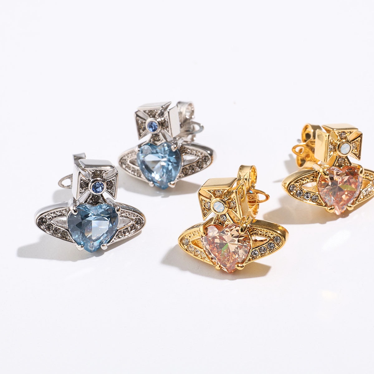 Vivienne Westwood ヴィヴィアンウエストウッド ピアス ARIELLA アリエラ 6201031T レディース オーブ ハート クリスタル装飾 アクセサリー カラー3色 22,529円