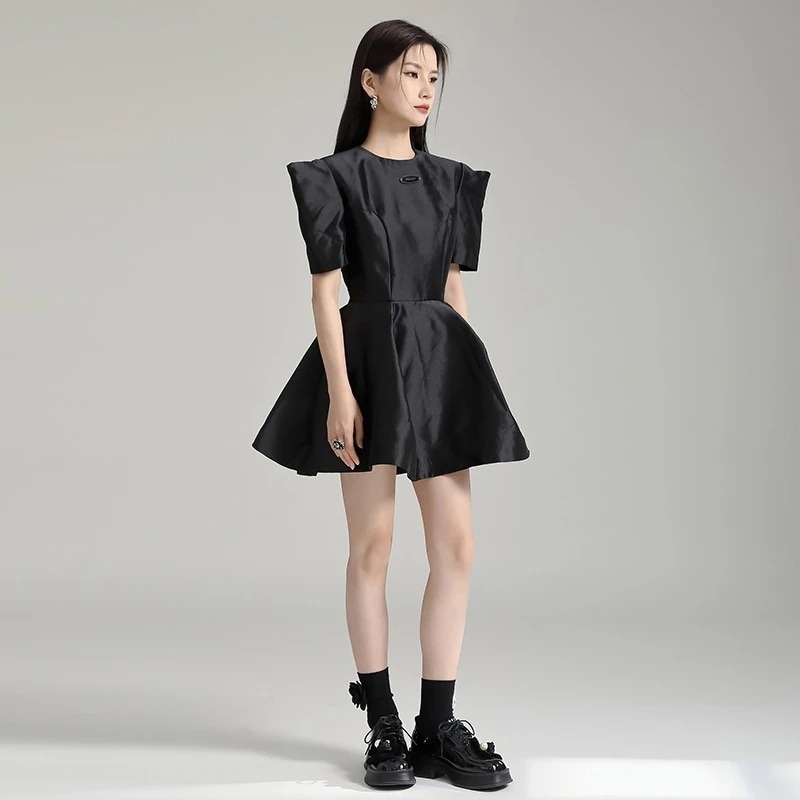 【J.Fashion】 ショート丈 バックレスドレスドレス 高級感 ワンピース フランス風 夏 レディース 関連商品は店で購入可能30%までに制限