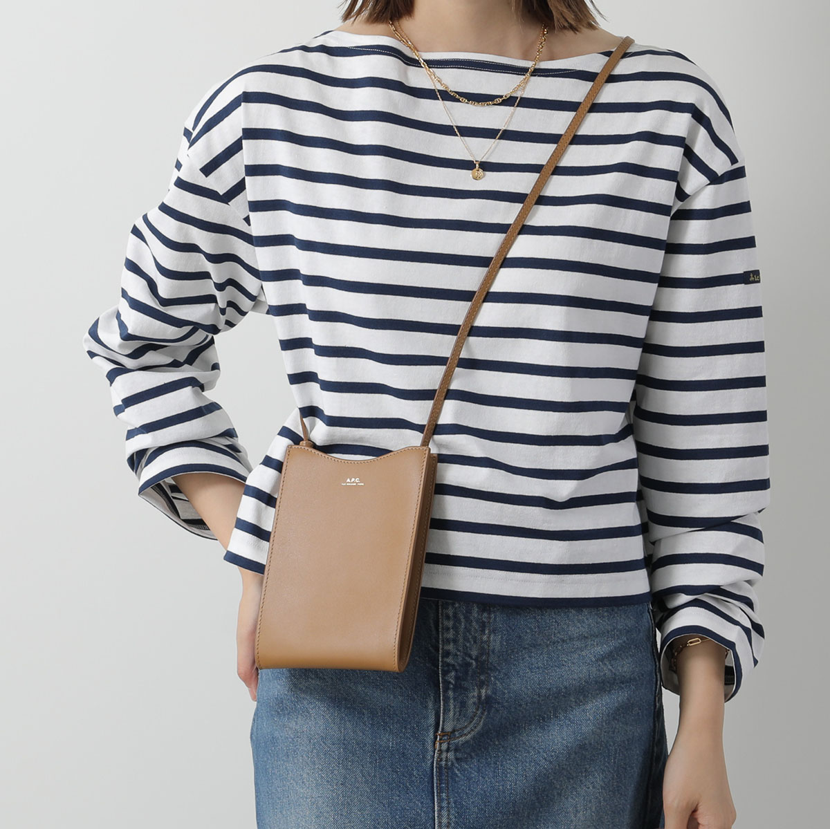 APC A.P.C. アーペーセー ショルダーバッグ Jamie PXBMW F63412 レディース レザー ネックポーチ クロスボディ 鞄 カラー4色 18,264円