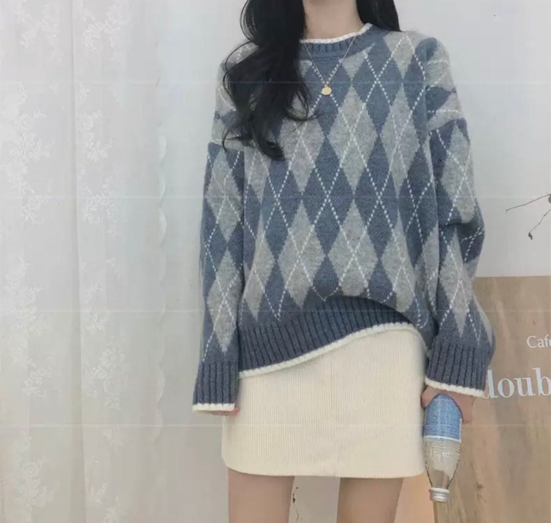 トップス 韓国 レトロ セーター バイカラー ミディアム丈 袖あり 長袖 萌袖 Uネック ラウンドネック もこもこ モコモコ ふわふわ ニット アクリル かわいい 大人可愛い シンプル カジュアル